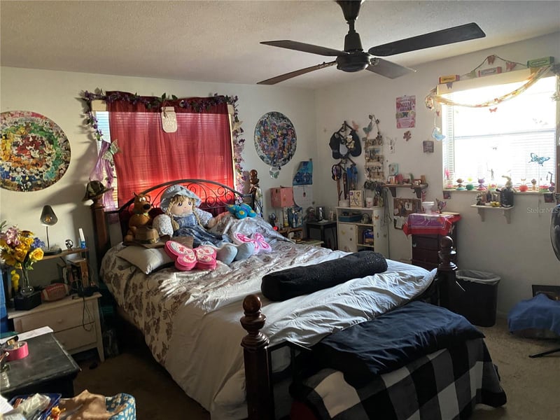10018 Cherry Creek Ln, Port Richey, FL 34668