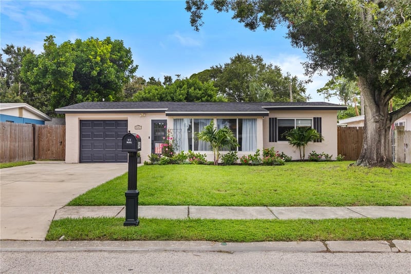 5841 67th Ave, Pinellas Park, FL 33781