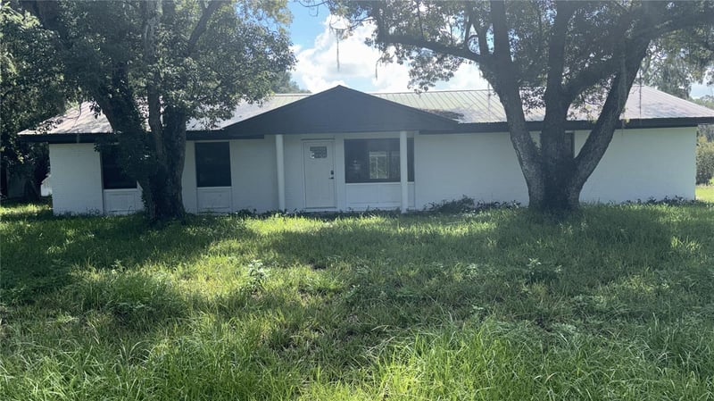 4718 Lane Rd, Zephyrhills, FL 33541