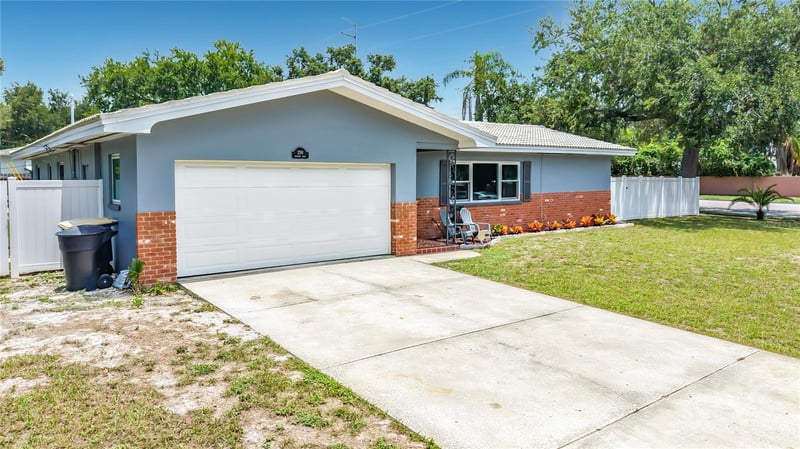2198 Academy Dr, Clearwater, FL 33764