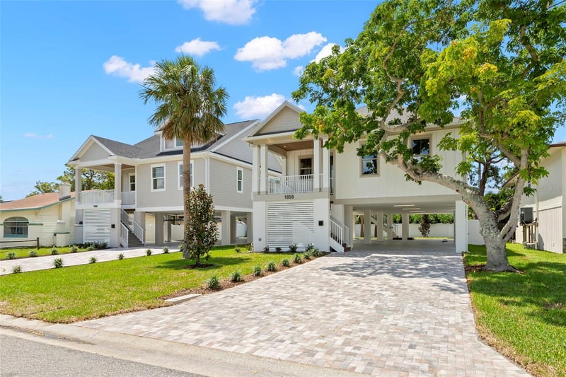 1858 Mississippi Ave, St Petersburg, FL 33703