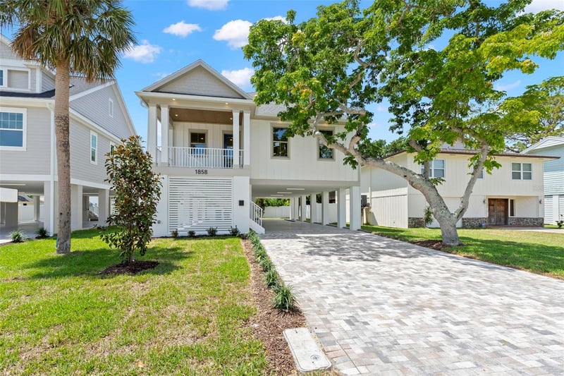 1858 Mississippi Ave, St Petersburg, FL 33703