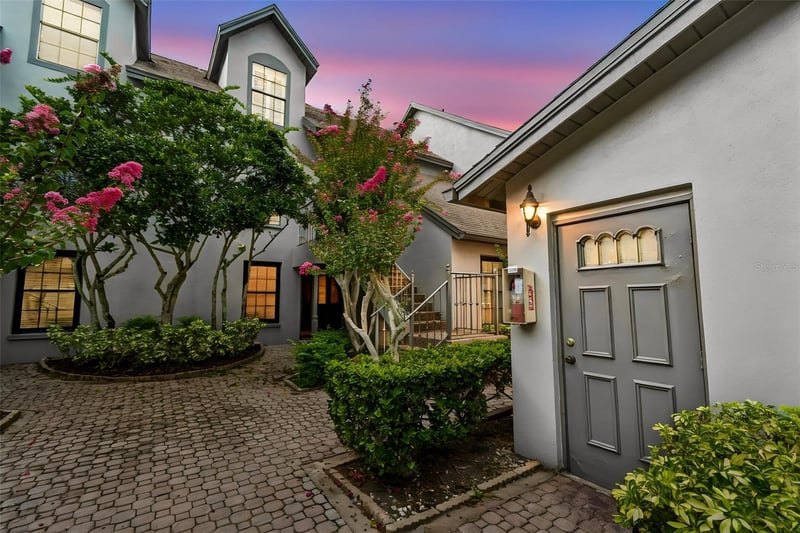 2830 Countryside Blvd #223, Clearwater, FL 33761