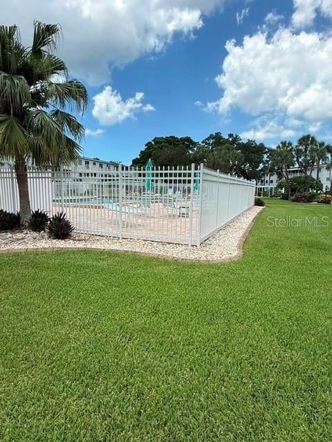 2223 Sunset Dr #E24, Bradenton, FL 34207