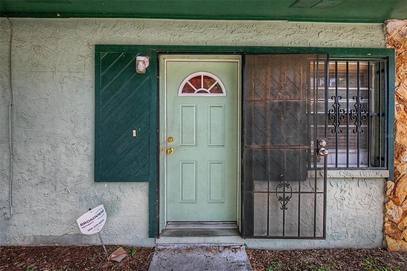 8605 12th St, Tampa, FL 33604
