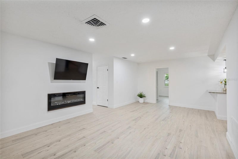 9324 Whitman Ln, Port Richey, FL 34668