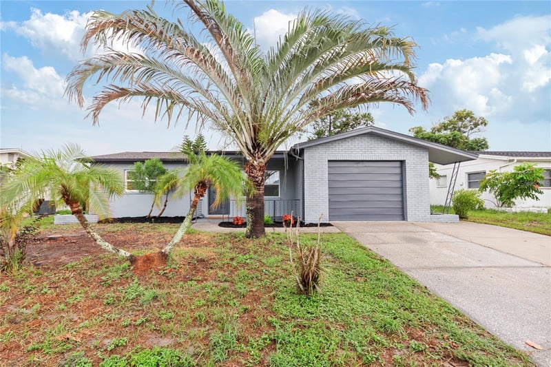 9324 Whitman Ln, Port Richey, FL 34668