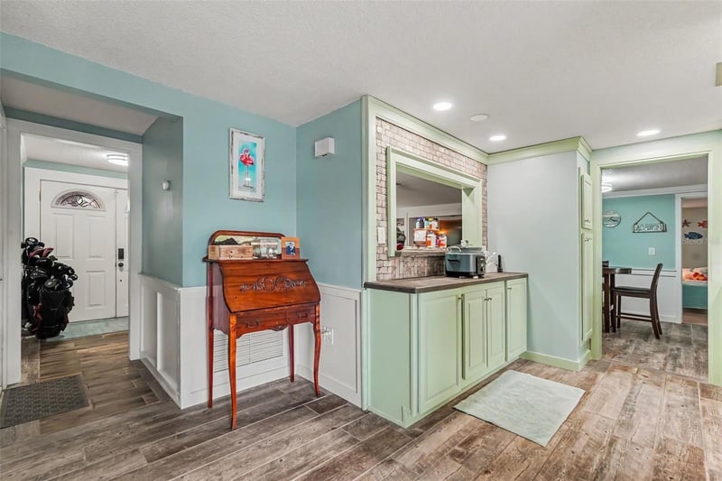 4315 Stratfield Dr, New Port Richey, FL 34652