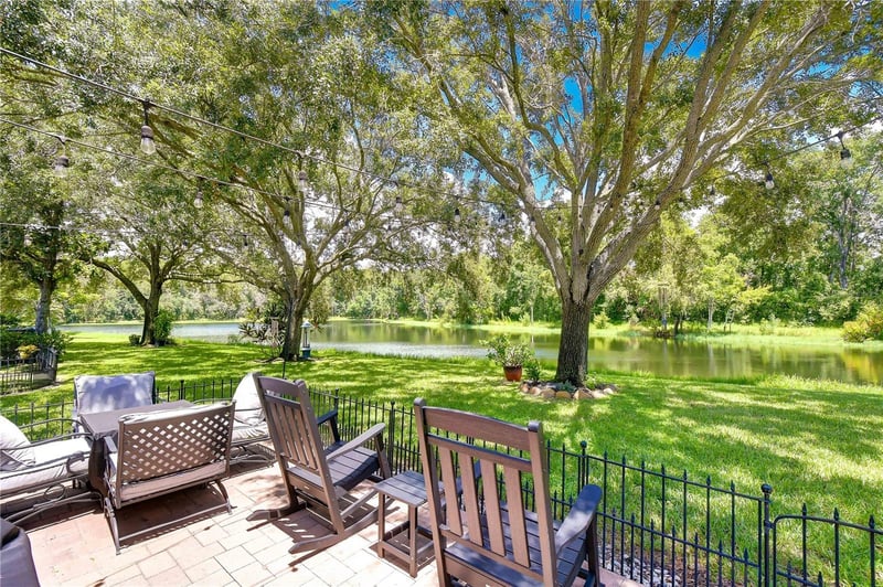 5301 Bradbury Ct, Tampa, FL 33624