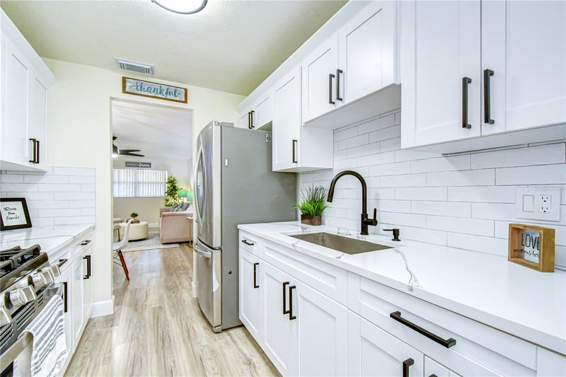 10037 62nd Ter #5, St Petersburg, FL 33708