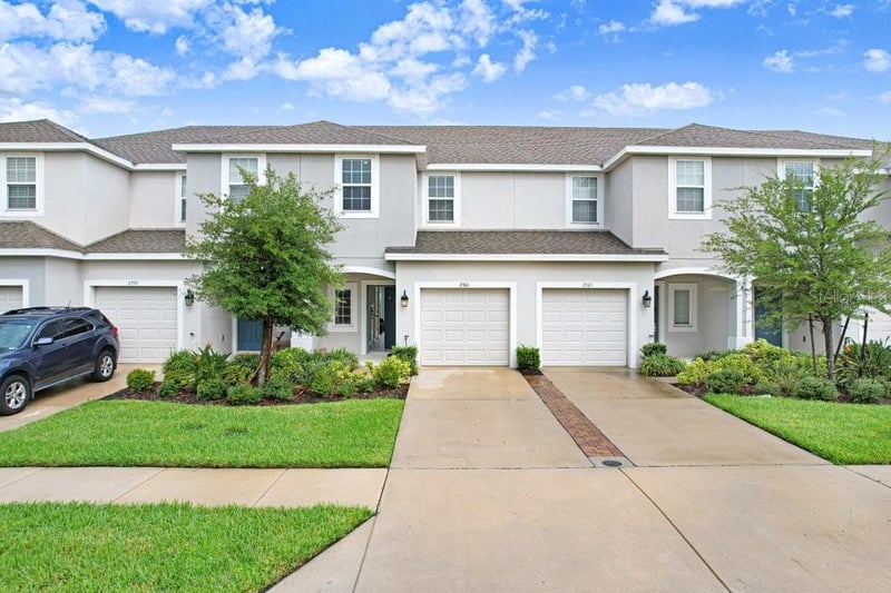 2301 Alee Ln, Wesley Chapel, FL 33543