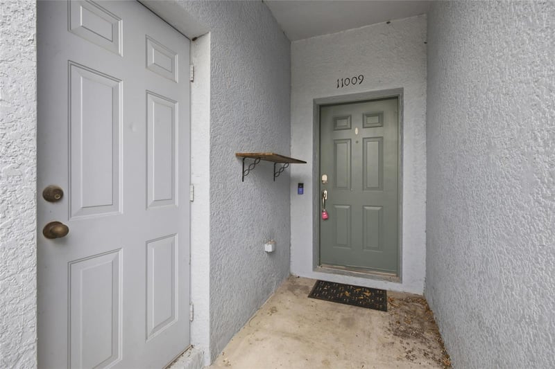 11009 Winter Crest Dr, Riverview, FL 33569