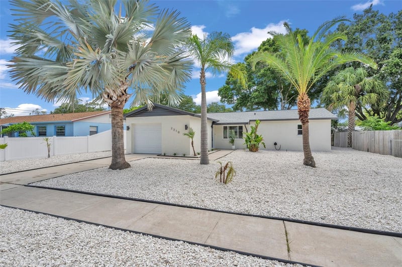 2310 Mary Sue St, Largo, FL 33774