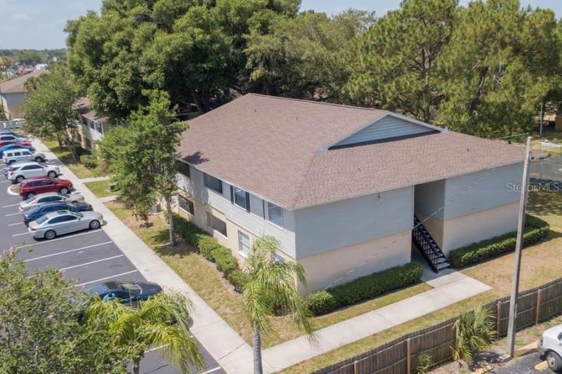 237 Red Maple Pl, Brandon, FL 33510