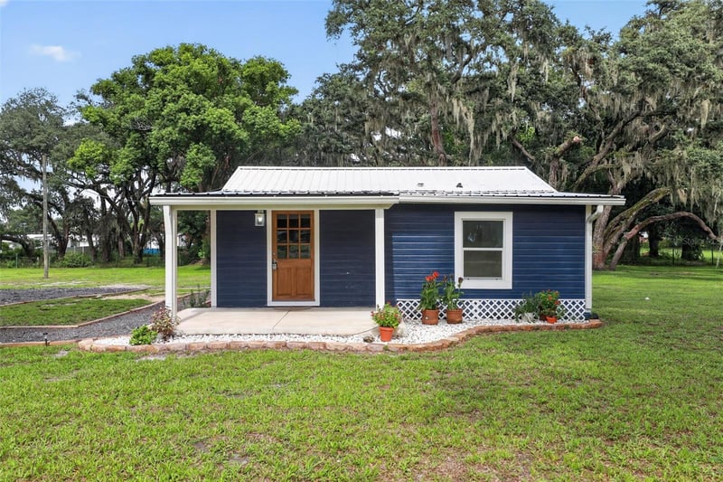 4746 Lamar Rd, Zephyrhills, FL 33541