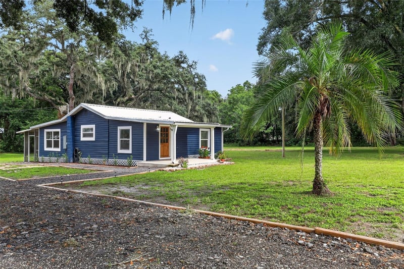 4746 Lamar Rd, Zephyrhills, FL 33541