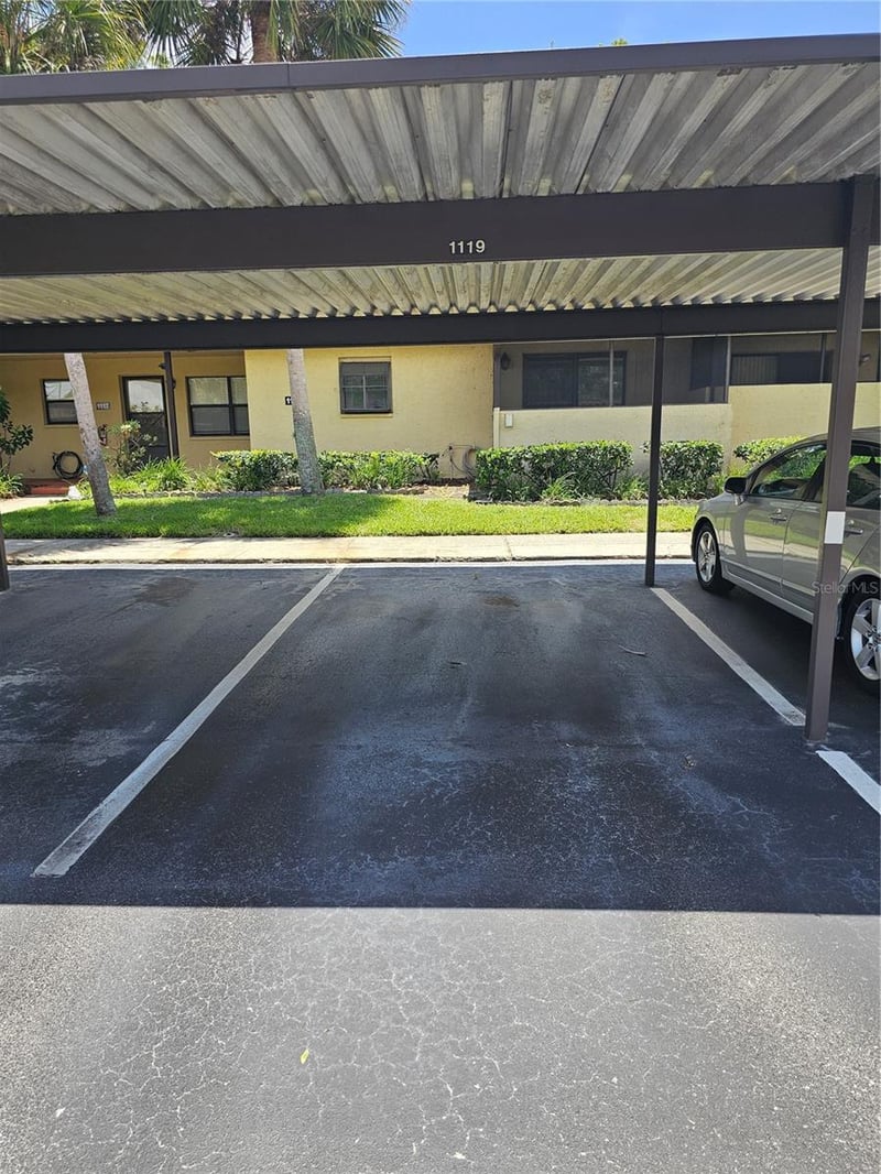 1119 9th Cir #1119, Largo, FL 33771