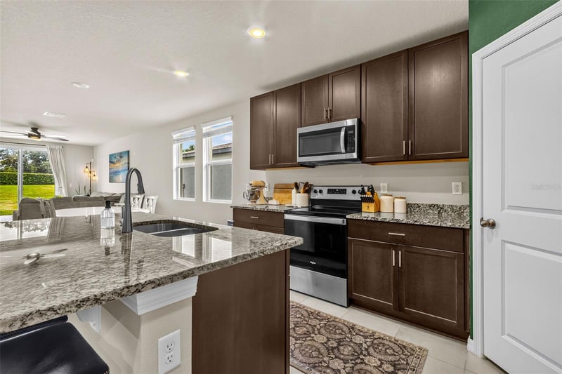 7017 Feather River Pl, Parrish, FL 34219