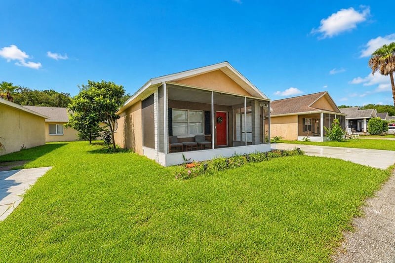 4772 Silver Cir, Zephyrhills, FL 33541