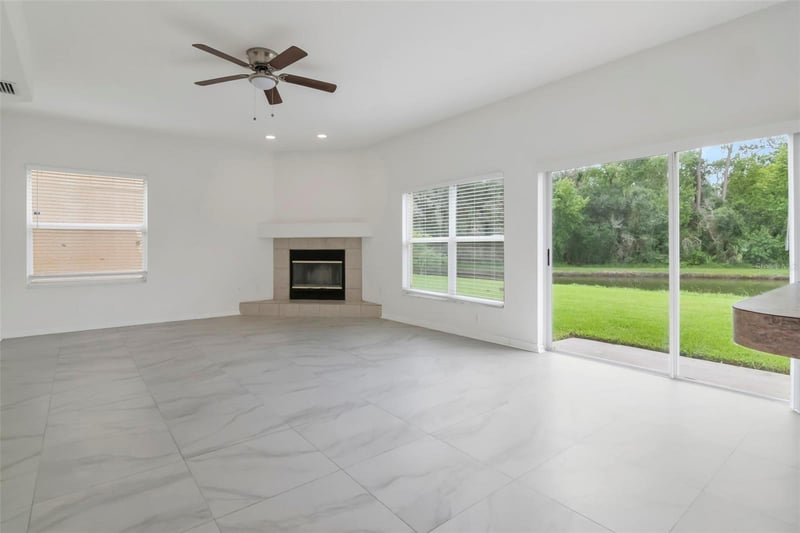 27512 Breakers Dr, Wesley Chapel, FL 33544