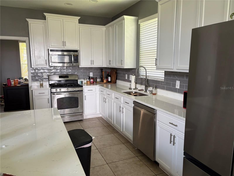 12332 Belcroft Dr, Riverview, FL 33579