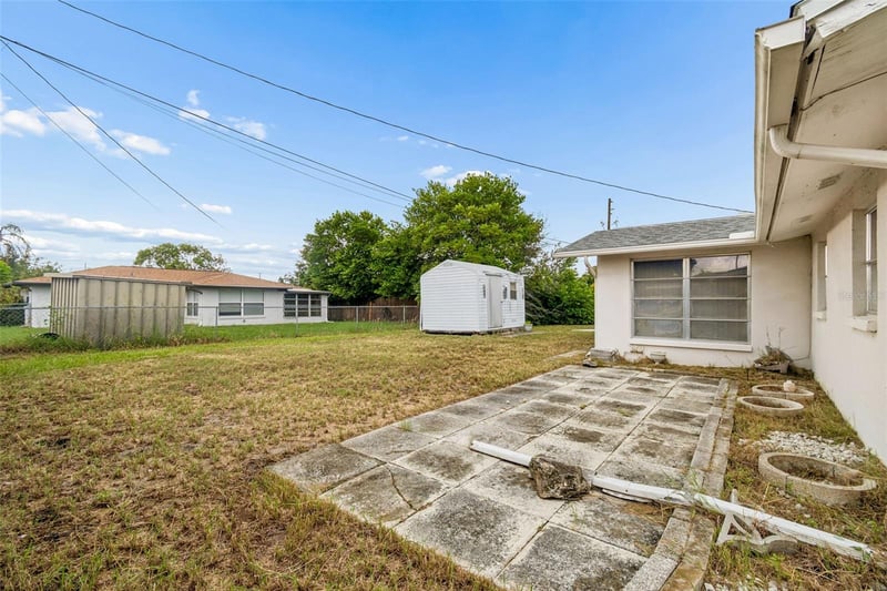 7520 Bougenville Dr, Port Richey, FL 34668