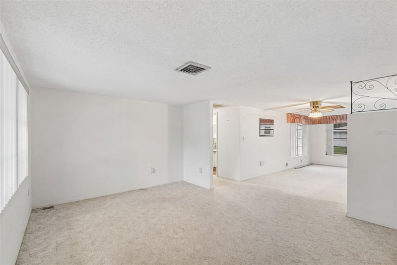 7520 Bougenville Dr, Port Richey, FL 34668