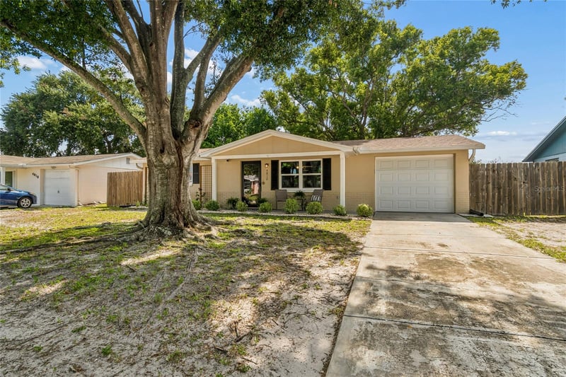 4812 Elmwood St, New Port Richey, FL 34653