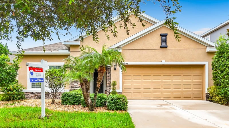 10445 Flagstaff Falls Ave, Riverview, FL 33578