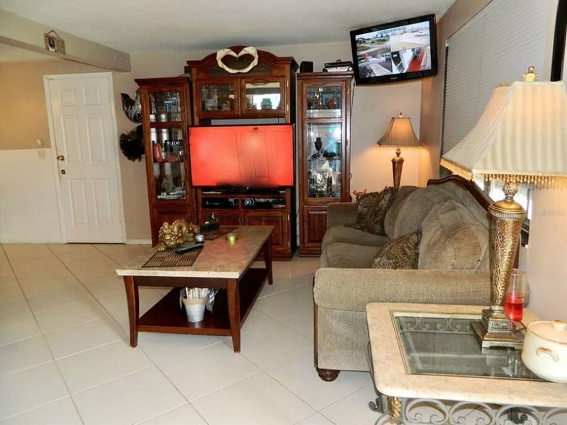 3442 Wiltshire Dr, Holiday, FL 34691