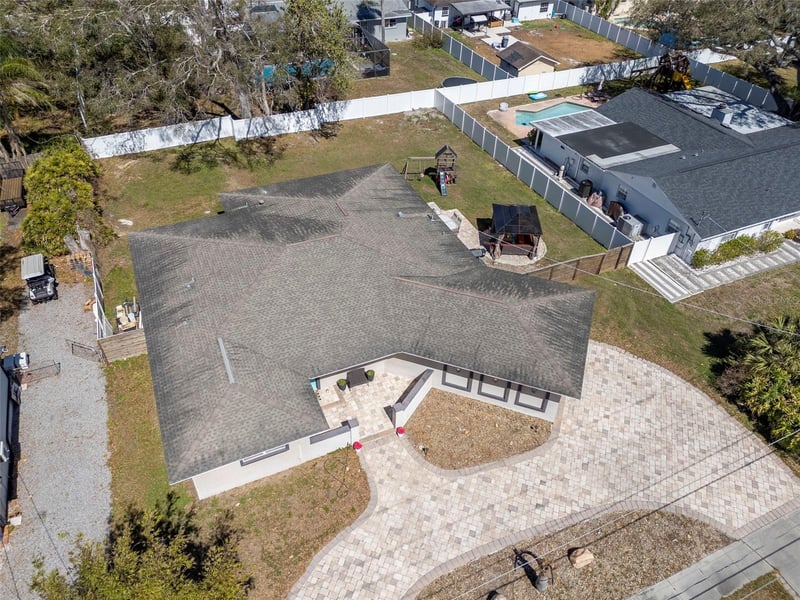 2535 Lake Ellen Dr, Tampa, FL 33618