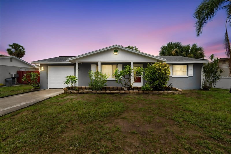 3533 Wilson Dr, Holiday, FL 34691