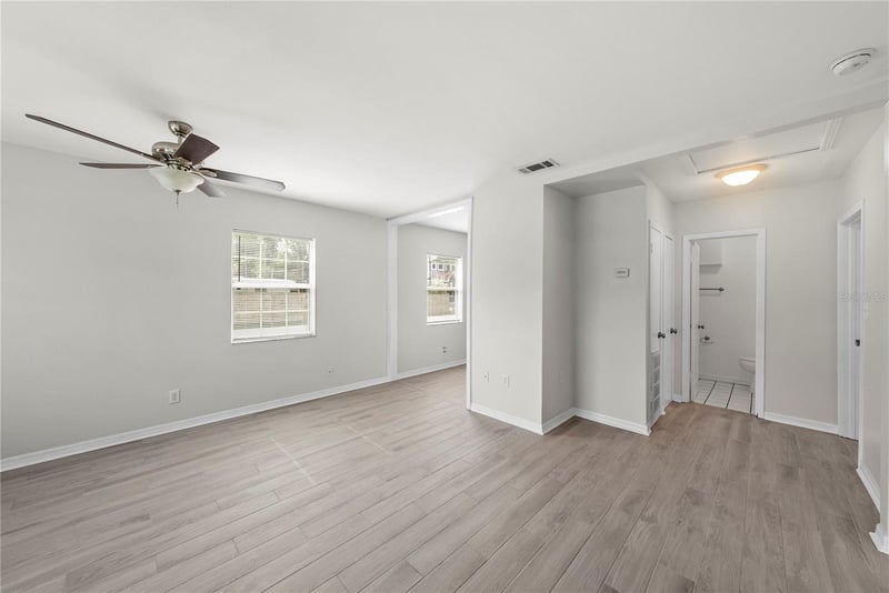 2902 W Leila Ave, Tampa, FL 33611