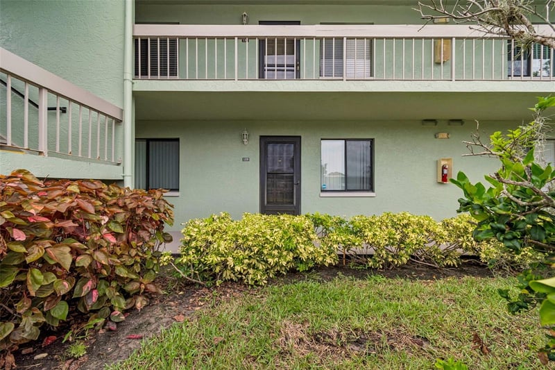 129 Nancy Dr, Oldsmar, FL 34677