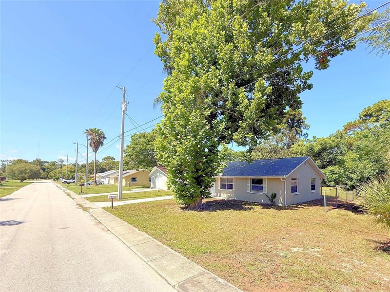 15839 Villa Dr, Hudson, FL 34667