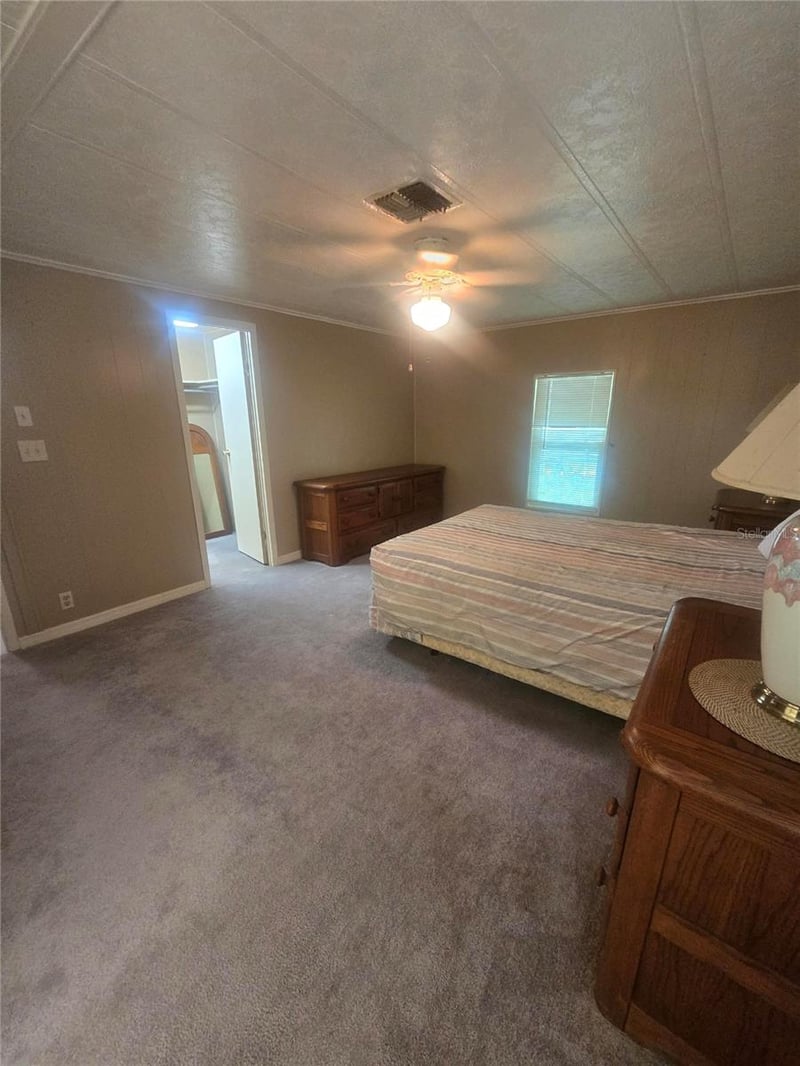4645 Burney Dr, Holiday, FL 34690