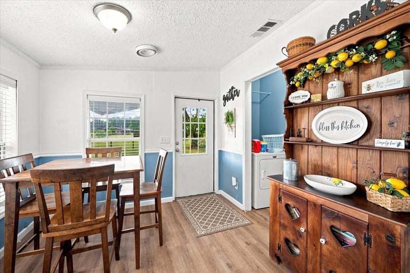 4905 Kyle Lee Ln, Plant City, FL 33567