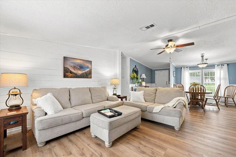 4905 Kyle Lee Ln, Plant City, FL 33567