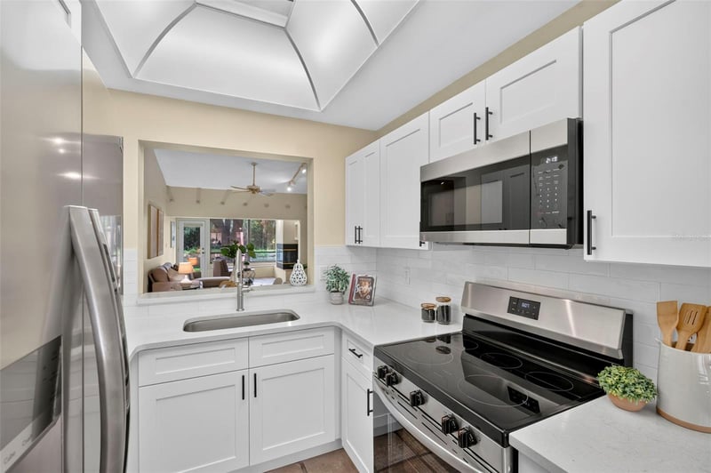 14922 Feather Cove Rd, Clearwater, FL 33762