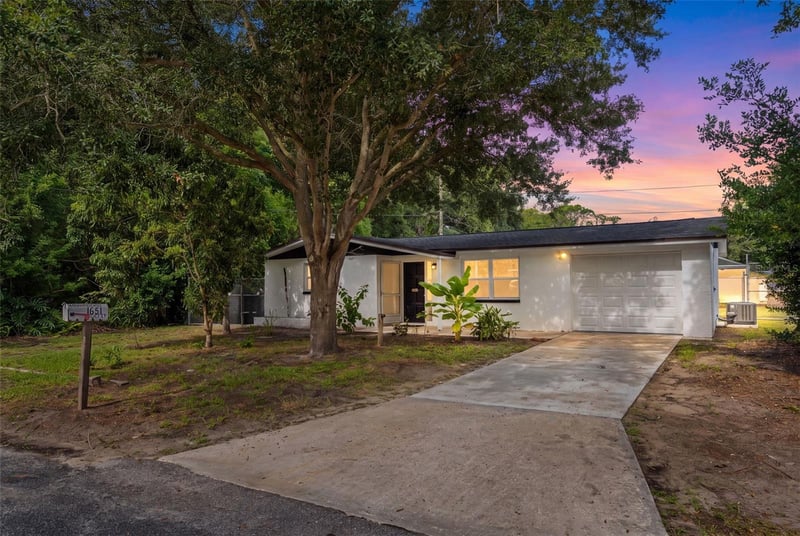 1651 Atlas Ln, Holiday, FL 34691