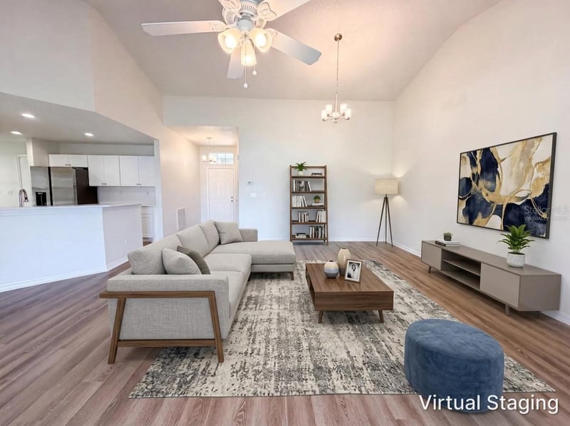 923 Oxford Park Dr #81, Sun City Center, FL 33573
