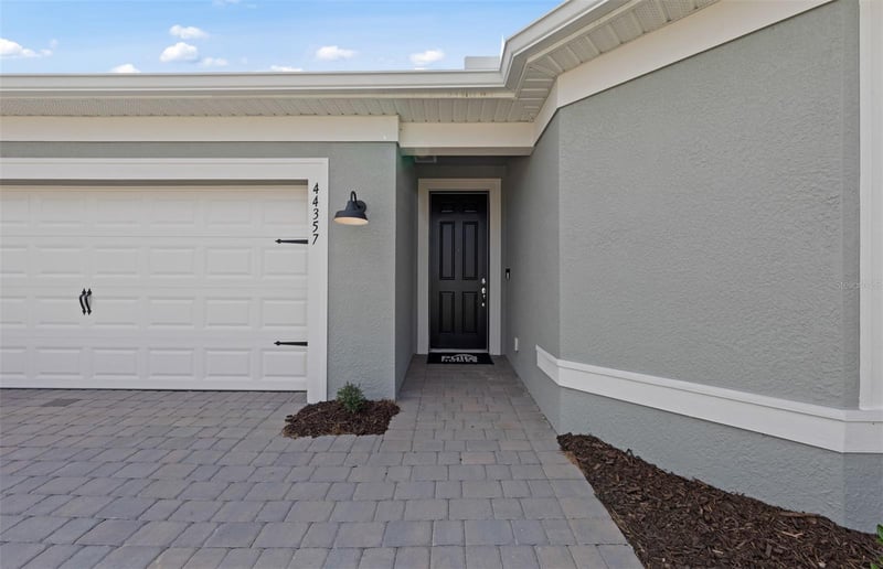 16335 Lilly Elaine Way, Bradenton, FL 34212