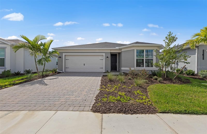 16335 Lilly Elaine Way, Bradenton, FL 34212