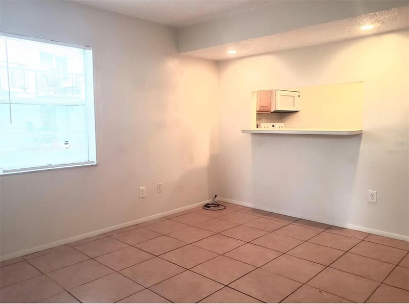 7100 Waterside Dr, Tampa, FL 33617