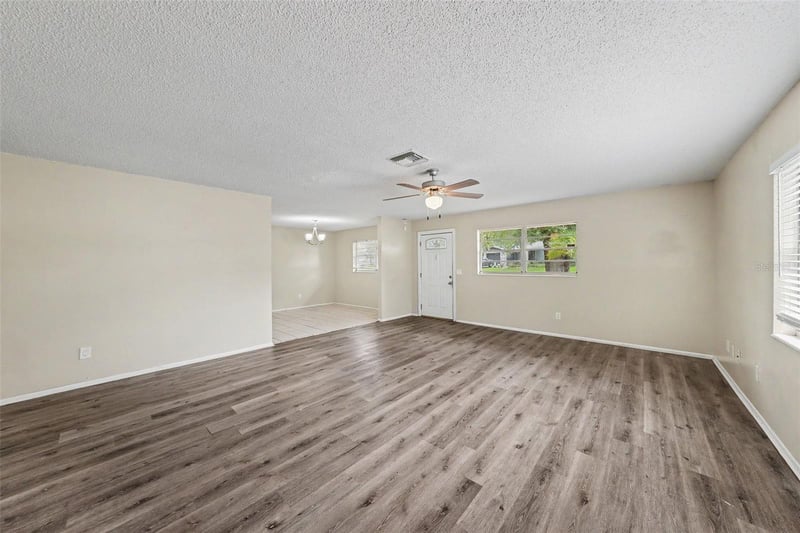 2451 Glenview Dr, Land O Lakes, FL 34639