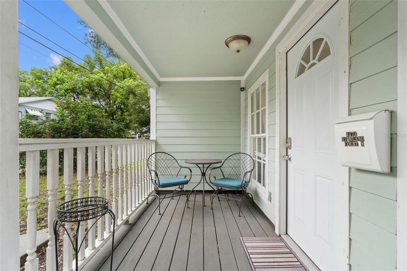 1171 Highland Ct, St Petersburg, FL 33701