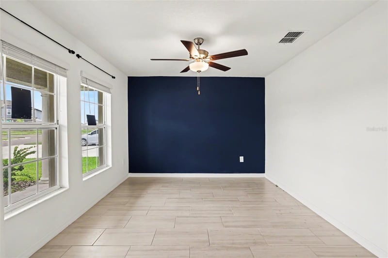 15281 Zircon Red Dr, Wimauma, FL 33598