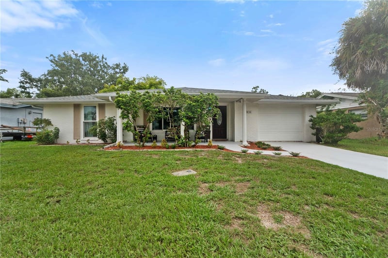 7830 Cherrytree Ln, New Port Richey, FL 34653