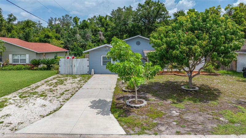 4115 55th Avenue Dr, Bradenton, FL 34203