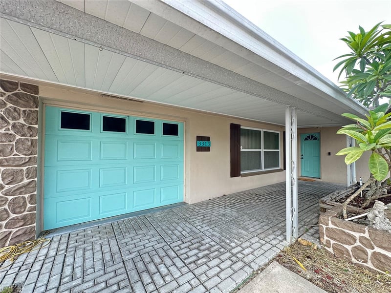 3313 Briar Cliff Dr, Holiday, FL 34691